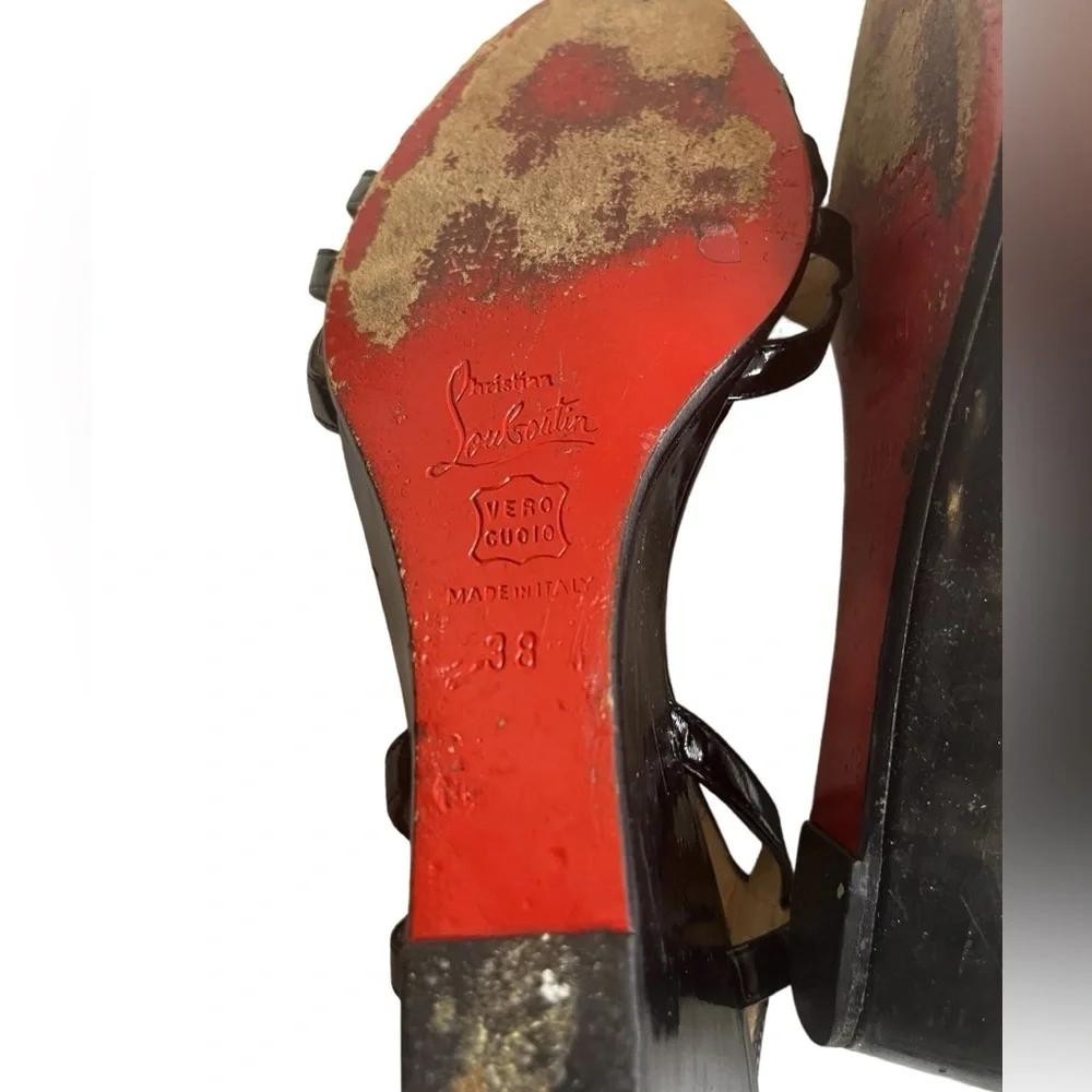 CHRISTIAN LOUBOUTIN Patent Leather T-Strap Sandals
